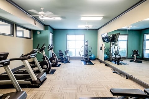 Fitness Center with Cardio and Strength Equipment at Harbor Island located in Memphis, TN 38103